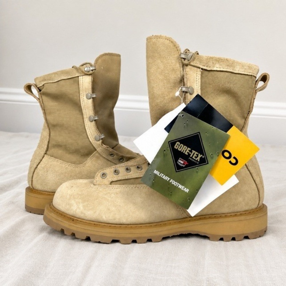 Rocky 790G Gore-Tex Combat Boots Mens 11R Tan Suede Vibram NWT Vintage